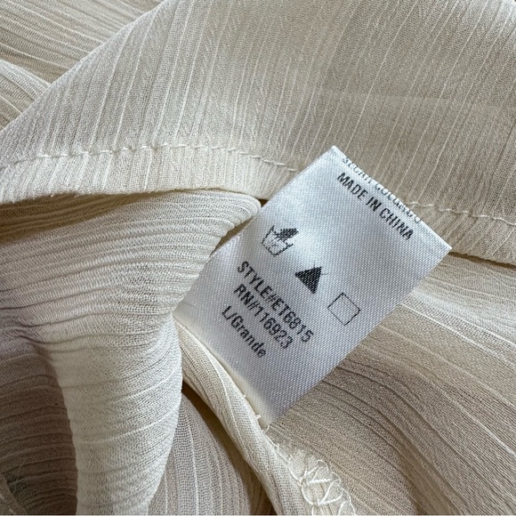 Easel Sheer Chiffon Shirt Extender Undershirt Cami - Picture 9 of 9